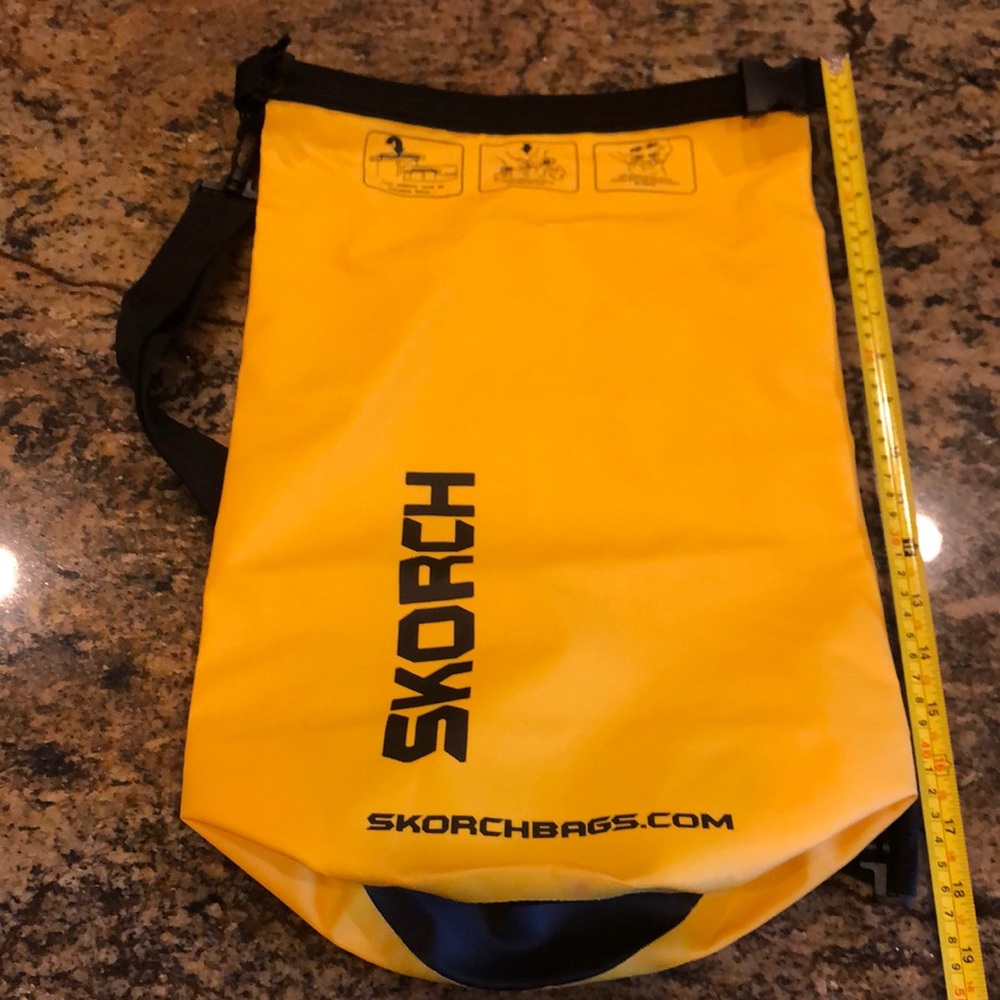SKORCH BLUE dry bag & waterproof bag. Yellow sold